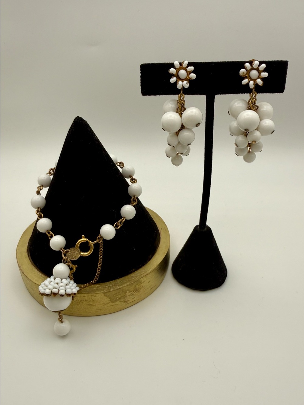 Vintage Miriam Haskell White Milk Glass Bead Bracelet & Dangle Earrings Set